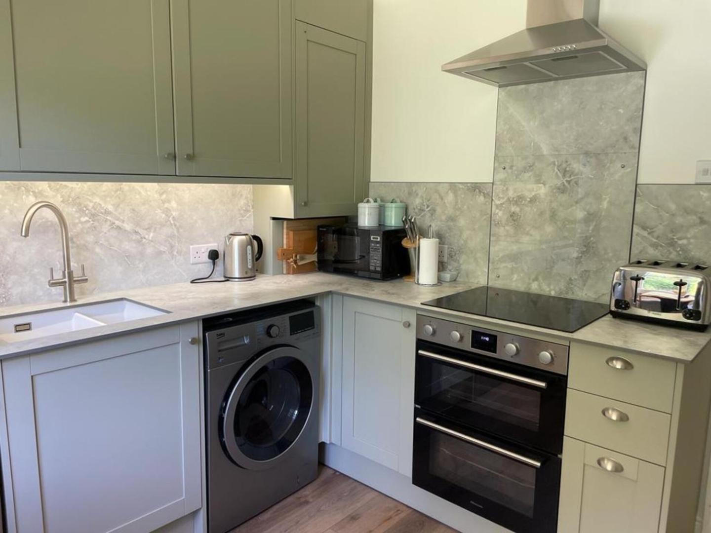 Fantastic 2 Bedroom Victorian Flat In לואיס מראה חיצוני תמונה
